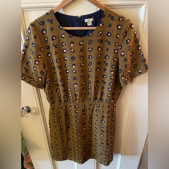 Fossil Mini Olive Green Leopard Print Short Sleeve Dress Size 10. - Picture 5 of 8